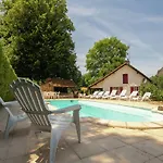بيت للعطل Appealing In Vezac With Swimming Pool *